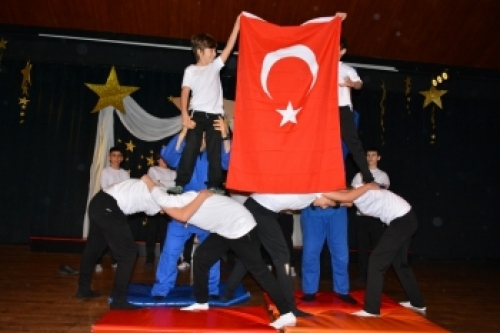 “Karete ve Judo” gösterisinde nefesler tutuldu.